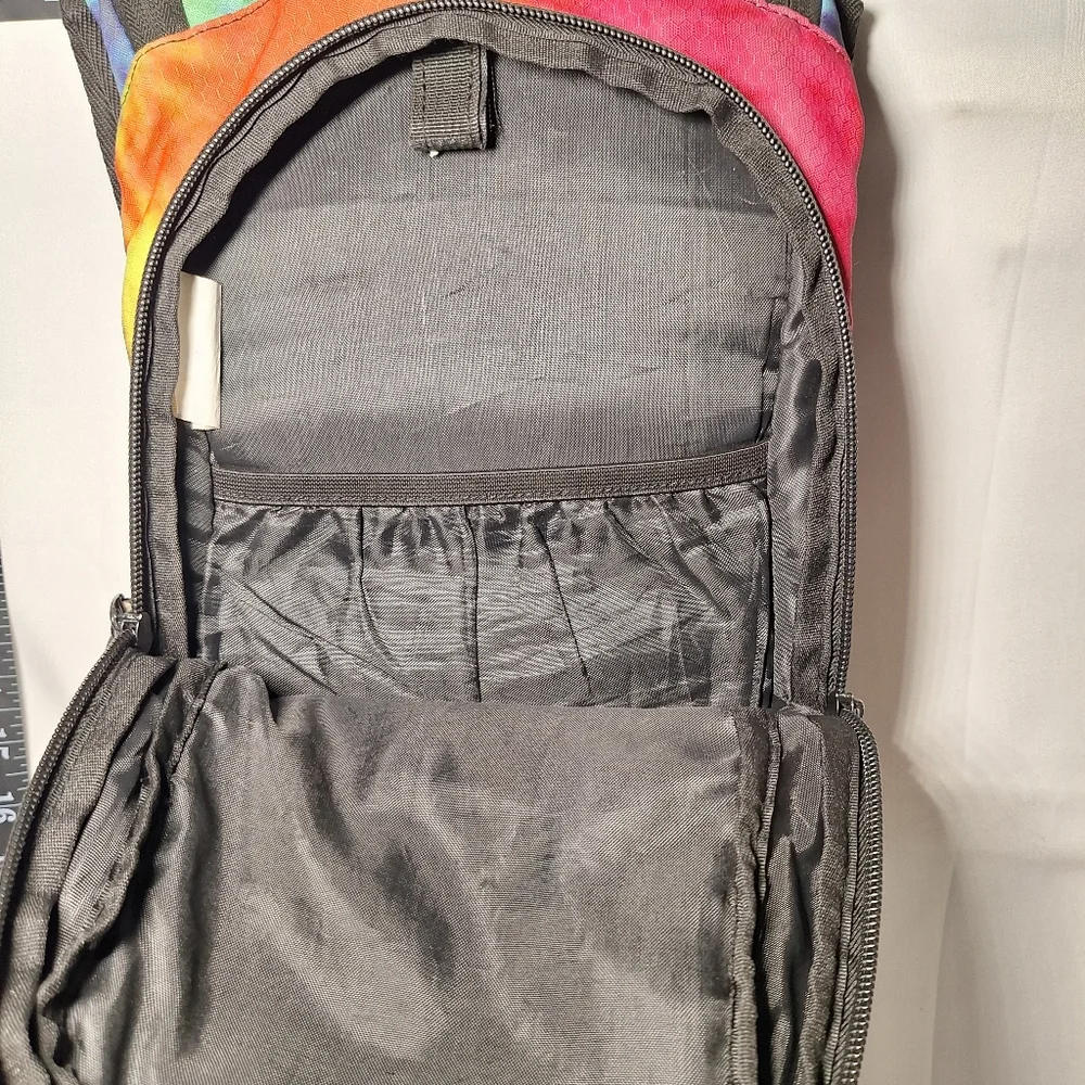 Vibedration Hydration Backpack w/o bladder - Rainbow Tie Dye